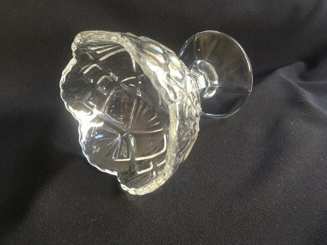 PRL cukiernica pucharek szklana