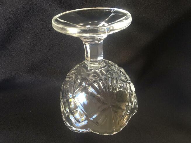 PRL cukiernica pucharek szklana