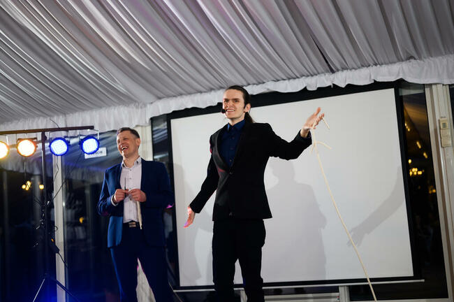 Iluzjonista dla dzieci | Magik Patryk Kowalski