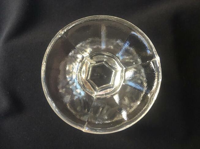 PRL cukiernica pucharek szklana