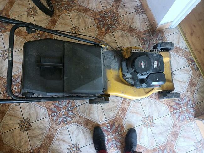 Używana kosiarka spalinowa