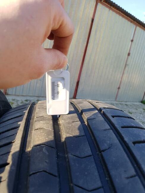 Opony 235/55/19 235/55 r19 105w 5-6mm vredestein ultrac sati