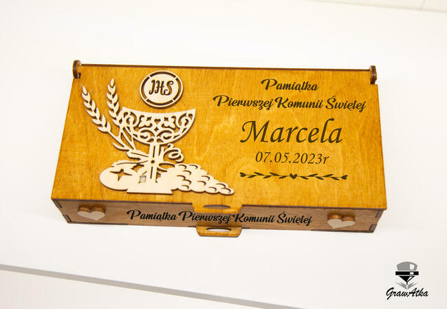 PUDEŁKO Pamiątka Pierwszej KOMUNII ŚW Życzenia