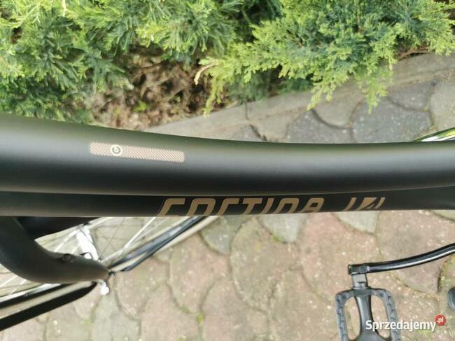 Cortina U4 Rower dla dziewczynki na 125–145cm JAK NOWA