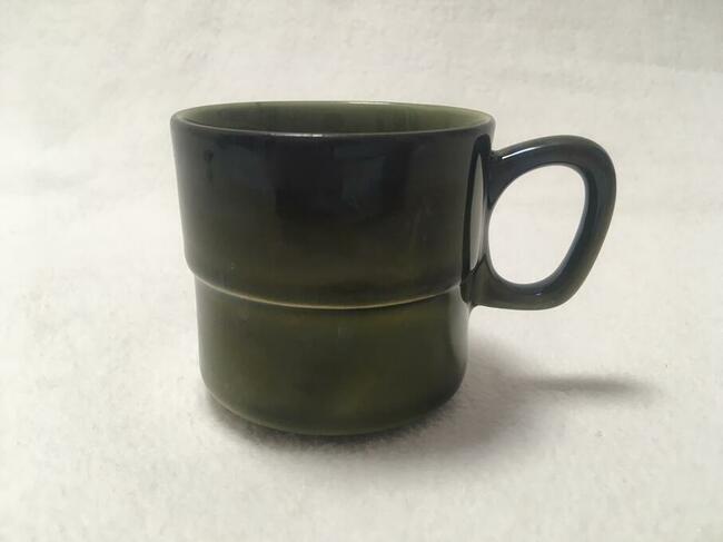 PRL filiżanka zielona Tułowice porcelit