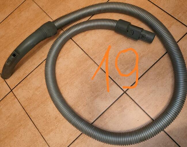 Zelmer Dot Typ VC 1002.0EK / ZVC 122EK -odkurzacz na części