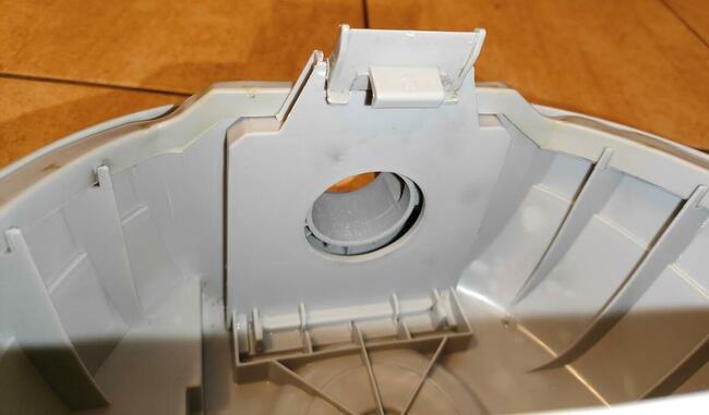 Zelmer Dot Typ VC 1002.0EK / ZVC 122EK -odkurzacz na części