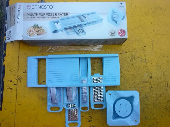 Tarka wielofunkcyjna, 25 zł.