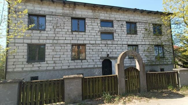 Budynek do wykończenia w doskonałej okolicy