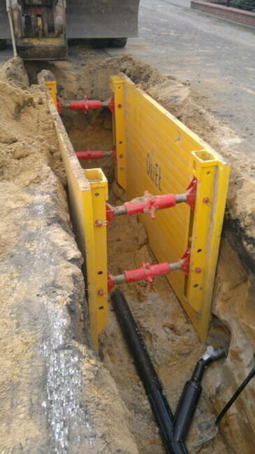 OBUDOWY DO WYKOPÓW 3x1,5 gr.6cm gł.do 3m-NOWE!!!