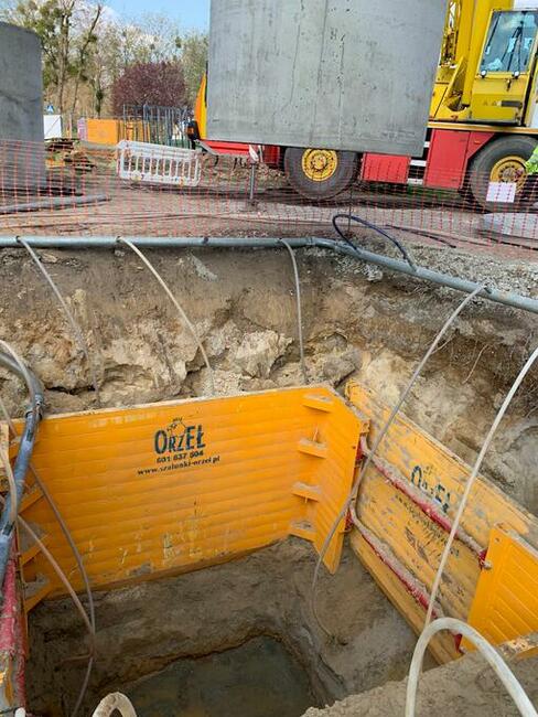 SZALUNKI DO WYKOPÓW-STUDNIA !!!