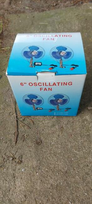 Wiatrak samochodowy chłodzący