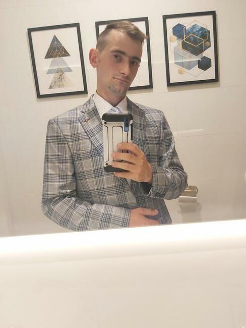 Poznam dziewczynę ;)