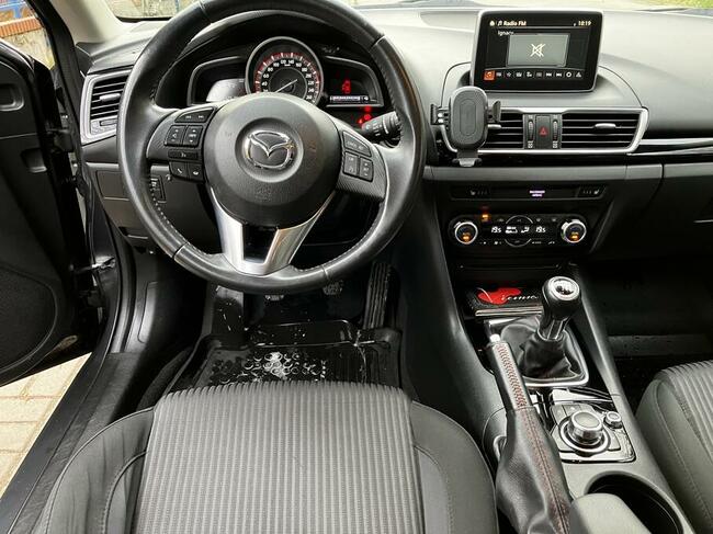 Sprzedam samochód mazda 3