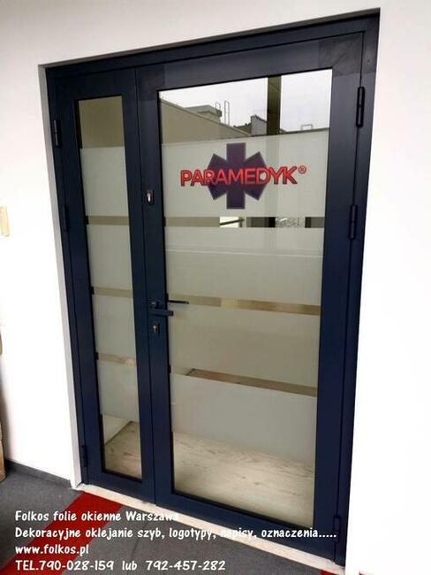 Oklejamy szklane drzwi, oklejamy okna, witryny, balkony Wawa