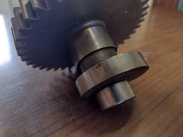 Wałek rozrządu do silnika hatz 1d81