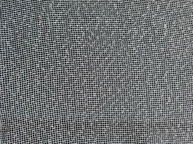 Firanka biała 255 x 170 -2 sztuki -stan bardzo dobry !