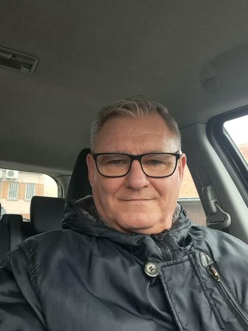 Samotny pozna samotną