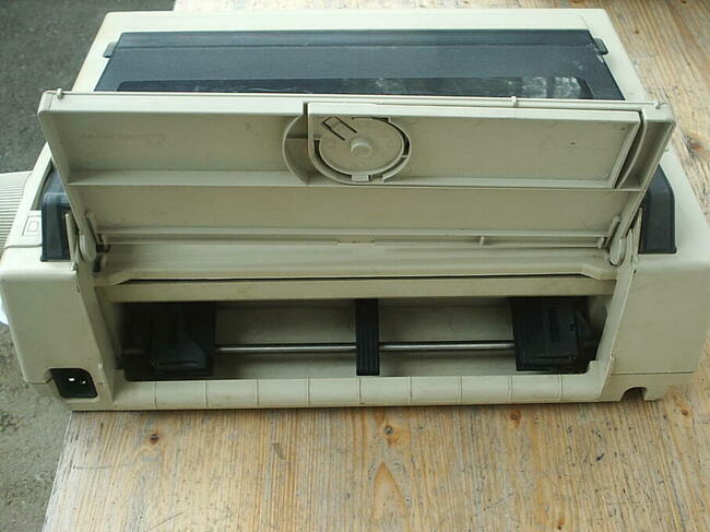 Drukarka igłowa Oki Microline 380 - dla znawcy tematu.