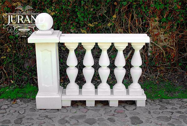 Donice, balustrady, figury ogrodowe, fontanny, oczka wodne