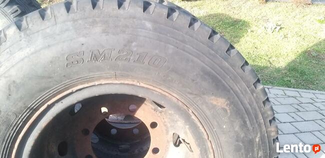 2 opony 9.00 R20 SM210 z felgą 20x8