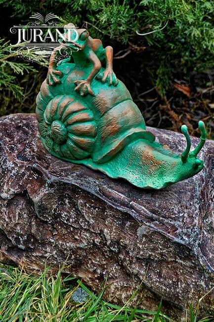 Donice, balustrady, figury ogrodowe, fontanny, oczka wodne