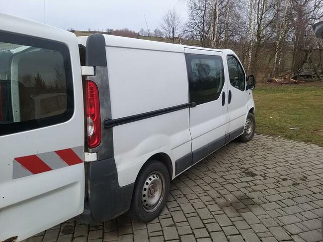 OPEL VIVARO 2008 115 KM