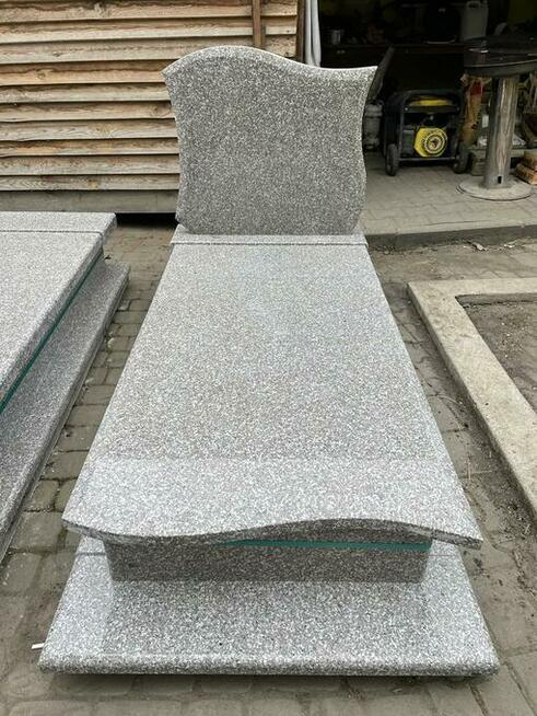 Montaż nagrobkow itp