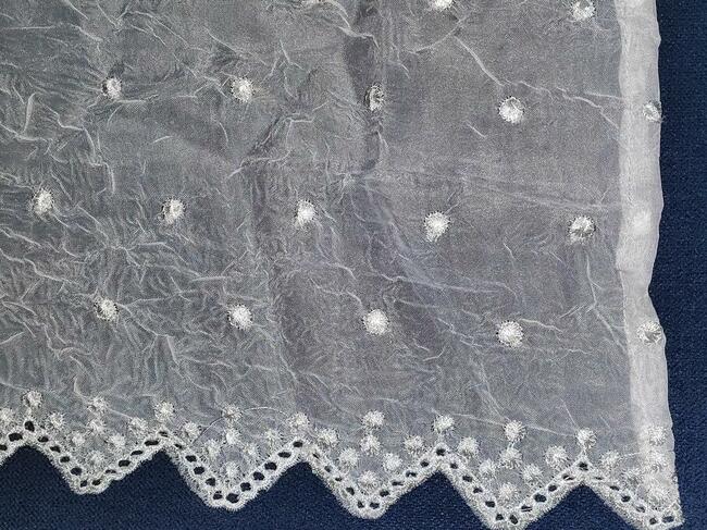 Firanka biała z falbaną 160 x 210-stan bardzo dobry !