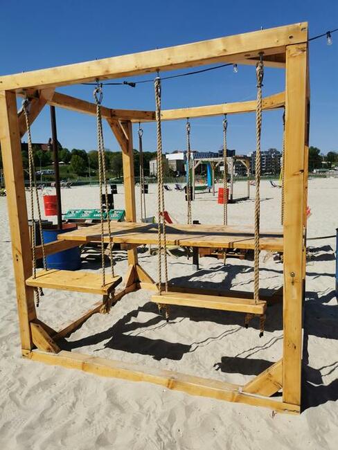 Huśtawka ogodowa duża plażowa do knajpy restauracji