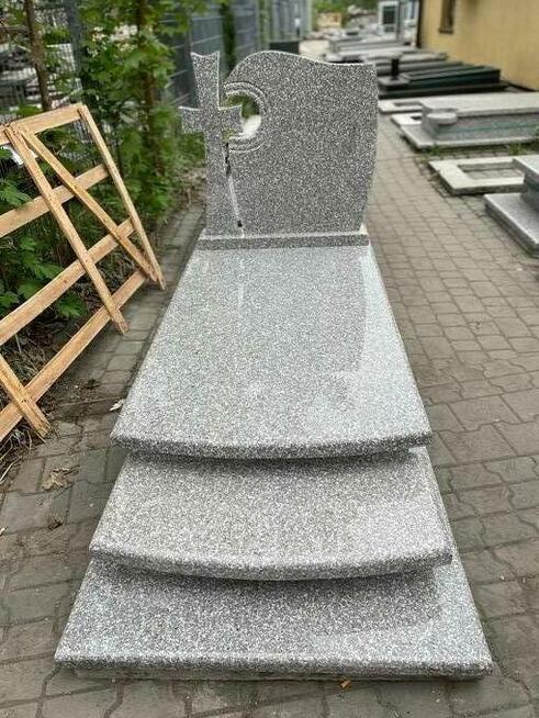 wazony, nagrobki, itp