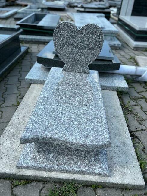 wazony, nagrobki, itp