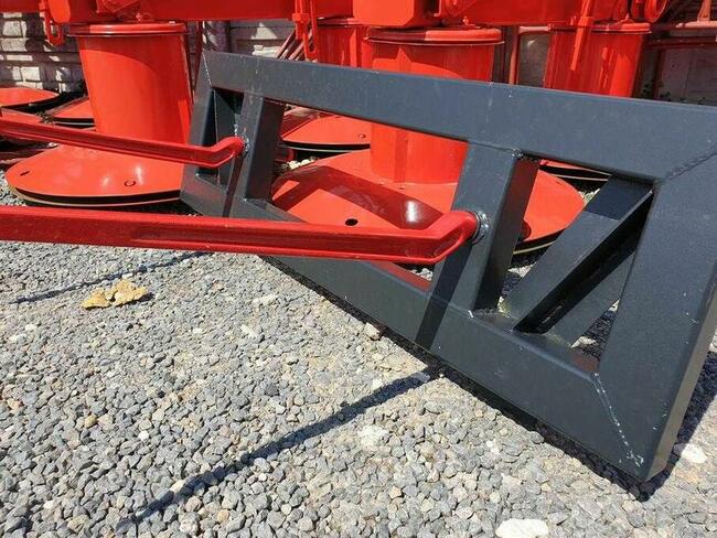 Produkcja maszyn i sprzetów rolniczych na zamówienie