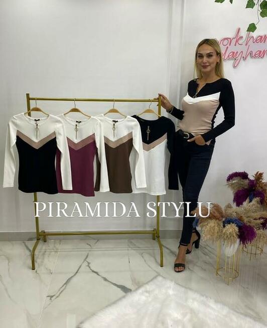 Bluzka prążek z ozdobnym zamkiem różne kolorki