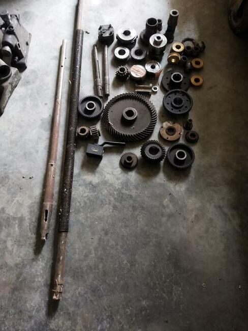 Części do frezarek tokarek itp.