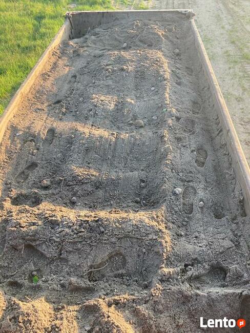 Ziemia ogrodowa, humus, czarnoziem, ziemia brunatna.