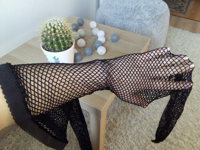 Kobiece rajstopy kabaretki