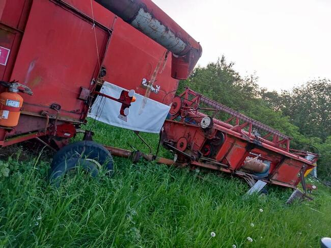 Sprzedam kombajn zbożowy- BIZON ZO56
