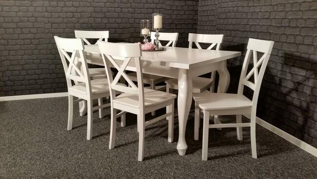 Stół kuchenny z krzesłami - zestaw z drewna na zamówienie