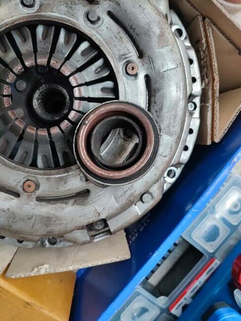 DWUMASA - HYUNDAI I40 1.7 CRDi 1685ccm ze sprzęgłem