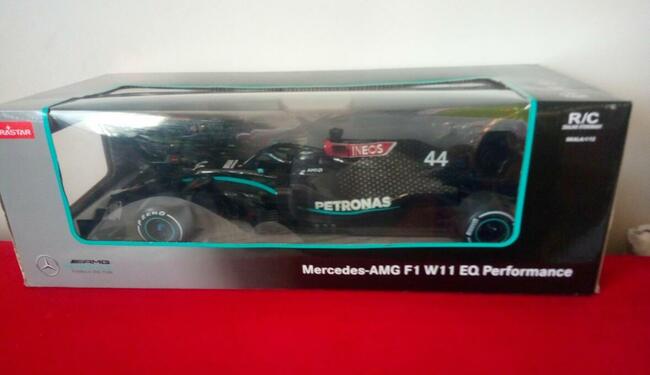 ZDALNIE STEROWANY SAMOCHÓD MERCEDES BOLID FORMUŁA1