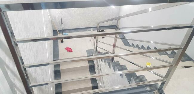 Balustrady ze stali kwasoodpornej