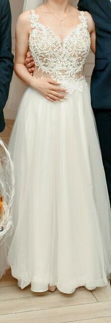 Suknia ślubna rozmiar S/M + welon, etola i koło w zestawie