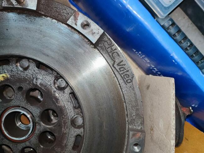 DWUMASA - HYUNDAI I40 1.7 CRDi 1685ccm ze sprzęgłem