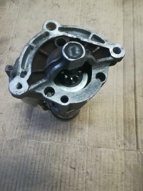 Citroen Peugeot 1,1-1,6 benzyna rozrusznik