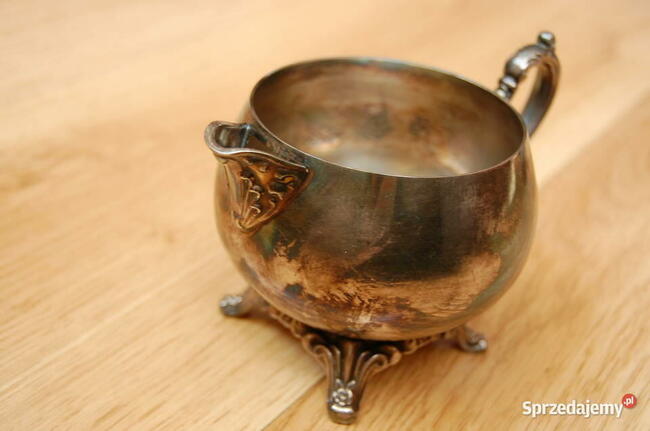 Stary dzbanek i mlecznik, platerowany srebrem, Oneida USA.