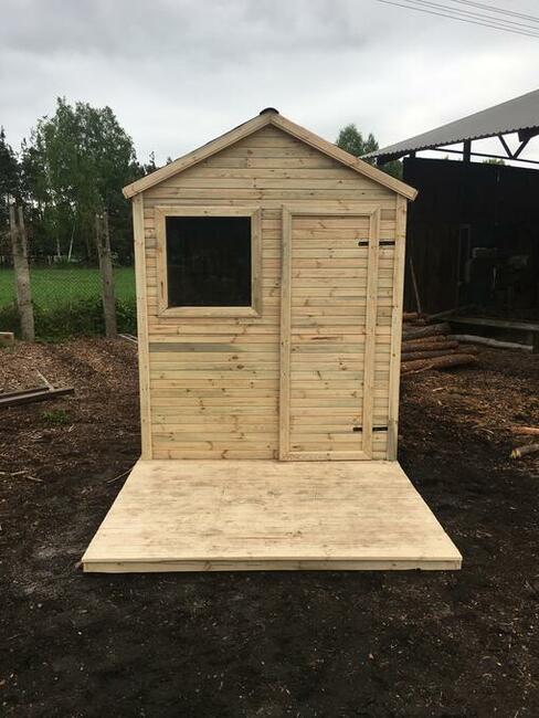 Domek drewniany, letniskowy, narzędziowy, drewutnia, magazynek