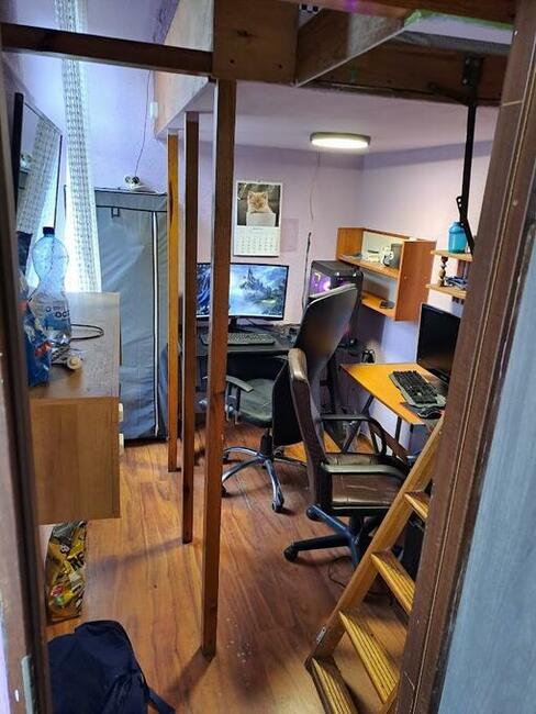 Zamienie mieszkanie na większe trzypokojowe z kuchnią.