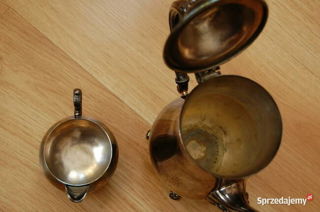 Stary dzbanek i mlecznik, platerowany srebrem, Oneida USA.