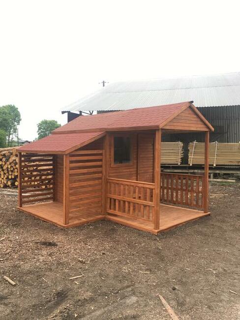 Domek drewniany, letniskowy, narzędziowy, drewutnia, magazynek